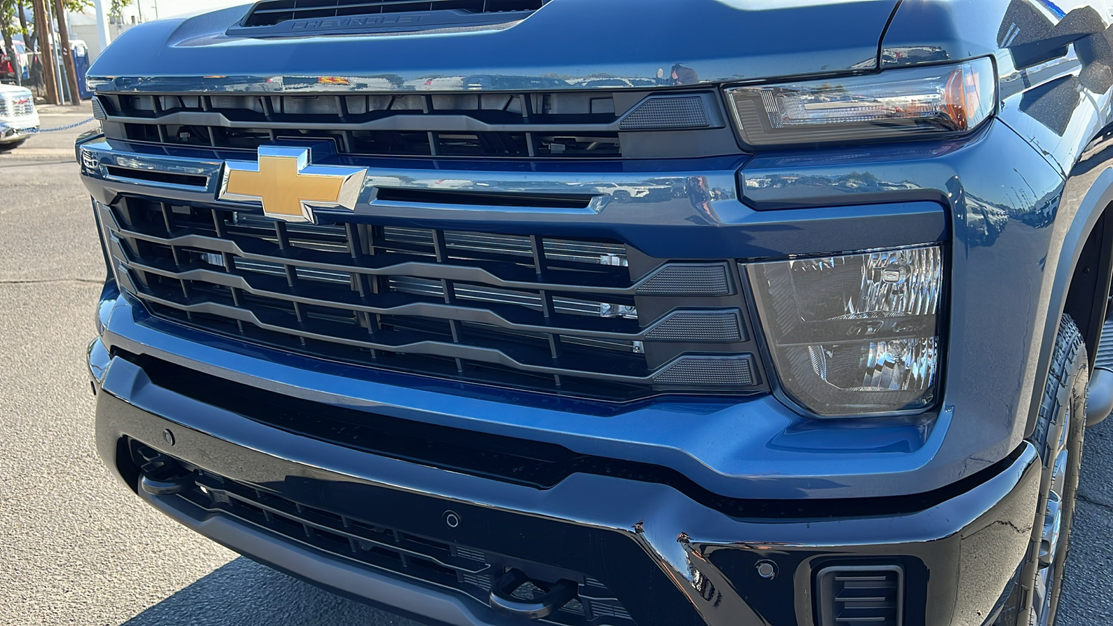 2025 Chevrolet Silverado 2500HD Custom 9