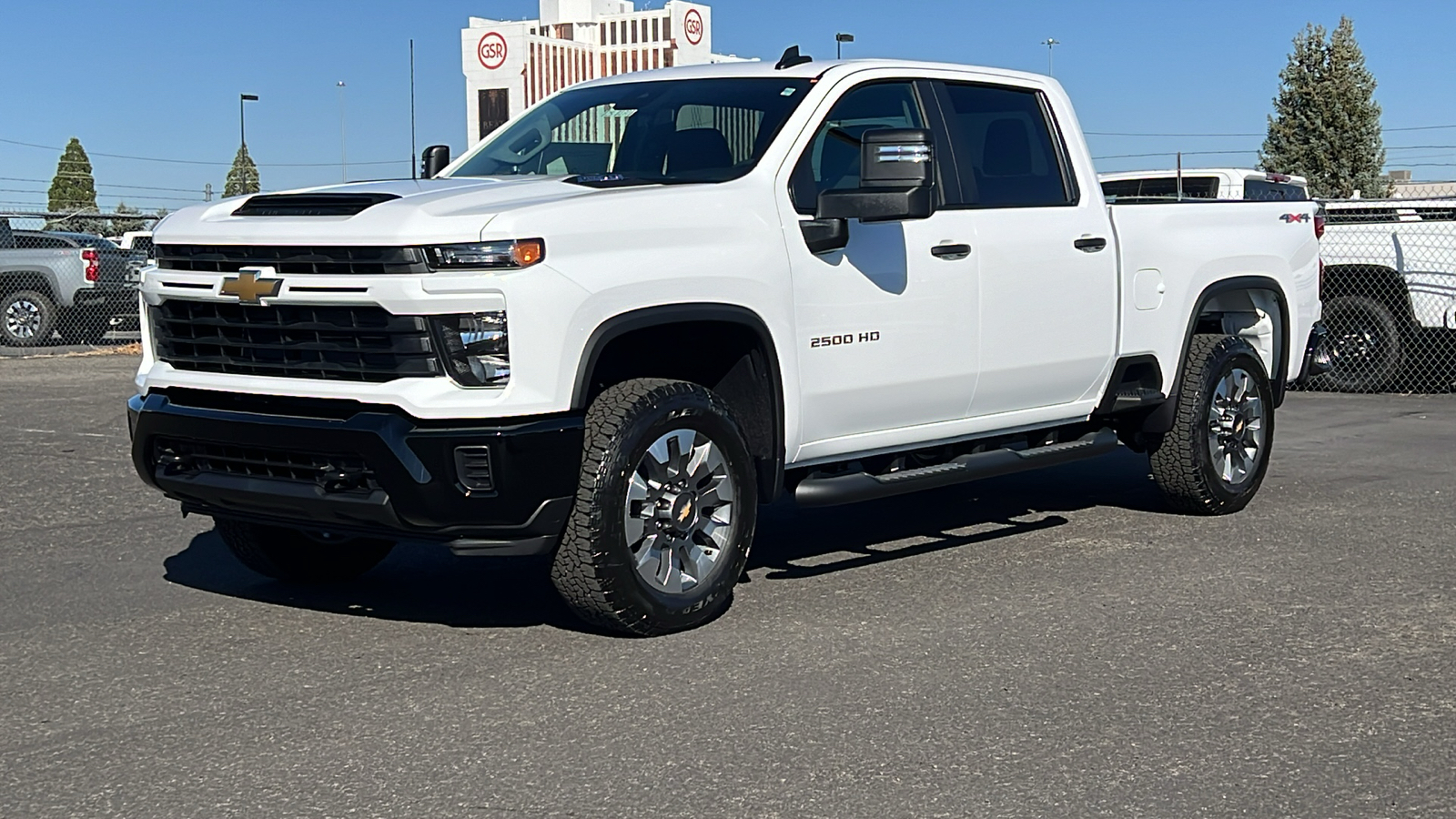 2025 Chevrolet Silverado 2500HD Custom 1