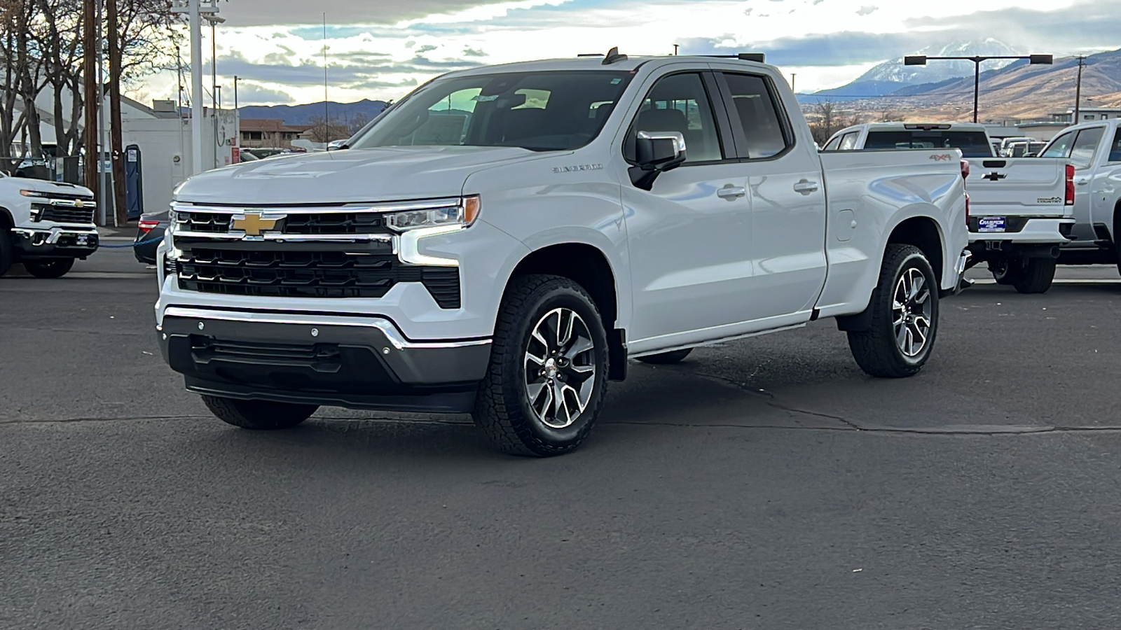 2025 Chevrolet Silverado 1500 LT 1