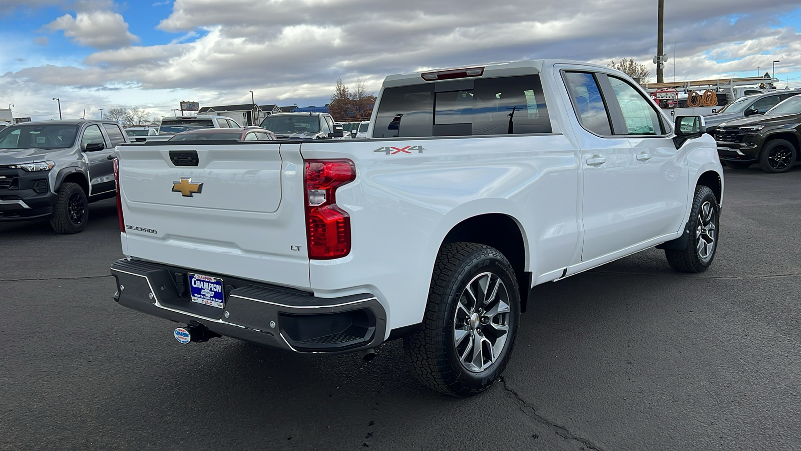 2025 Chevrolet Silverado 1500 LT 5