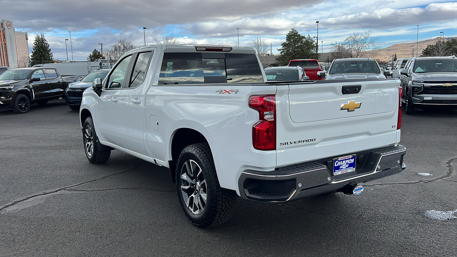 2025 Chevrolet Silverado 1500 LT 7