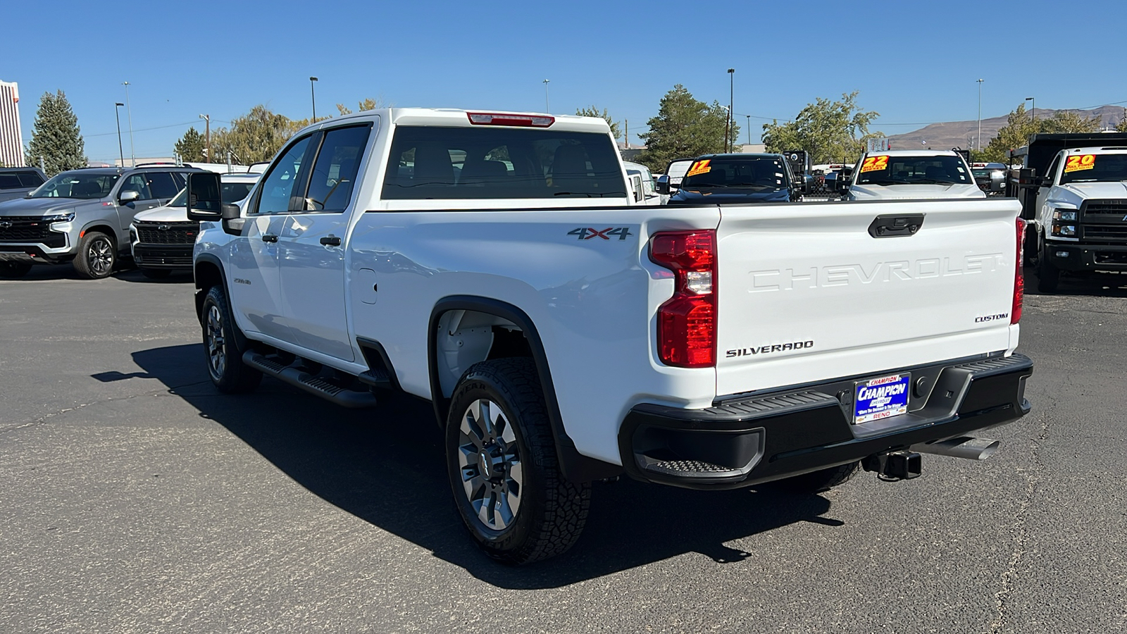 2025 Chevrolet Silverado 2500HD Custom 7