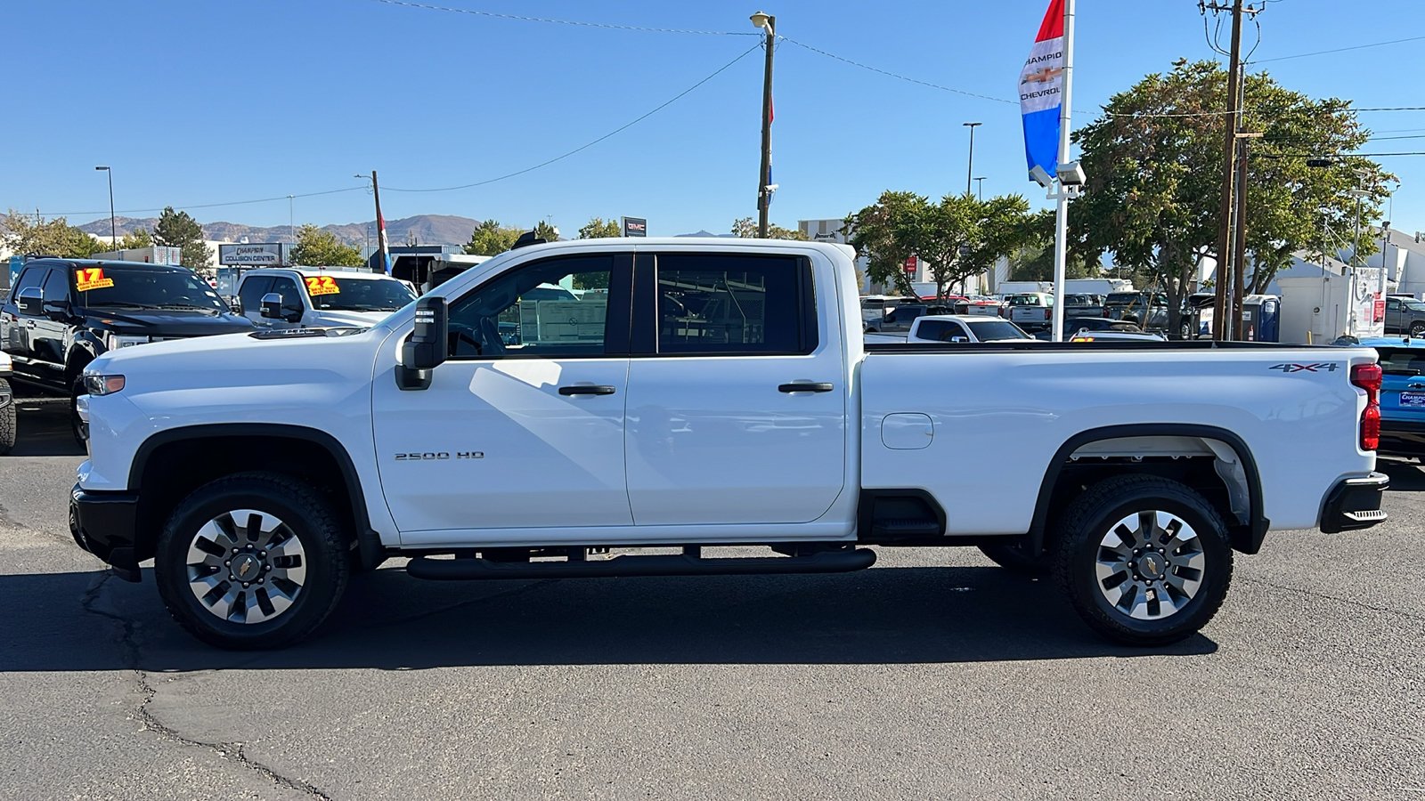 2025 Chevrolet Silverado 2500HD Custom 8