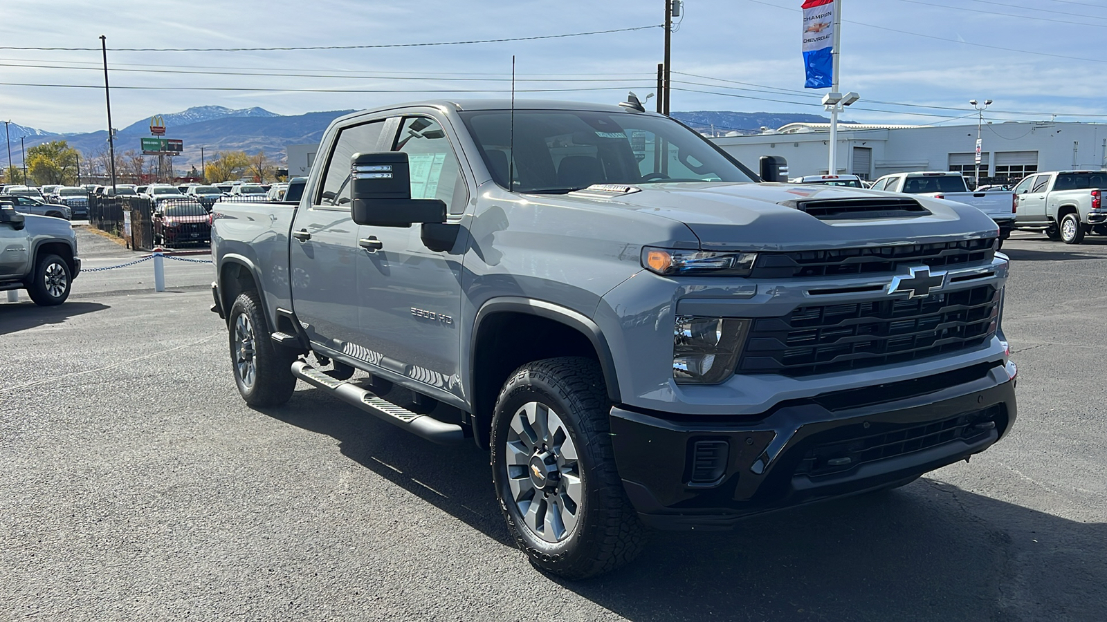 2025 Chevrolet Silverado 2500HD Custom 3