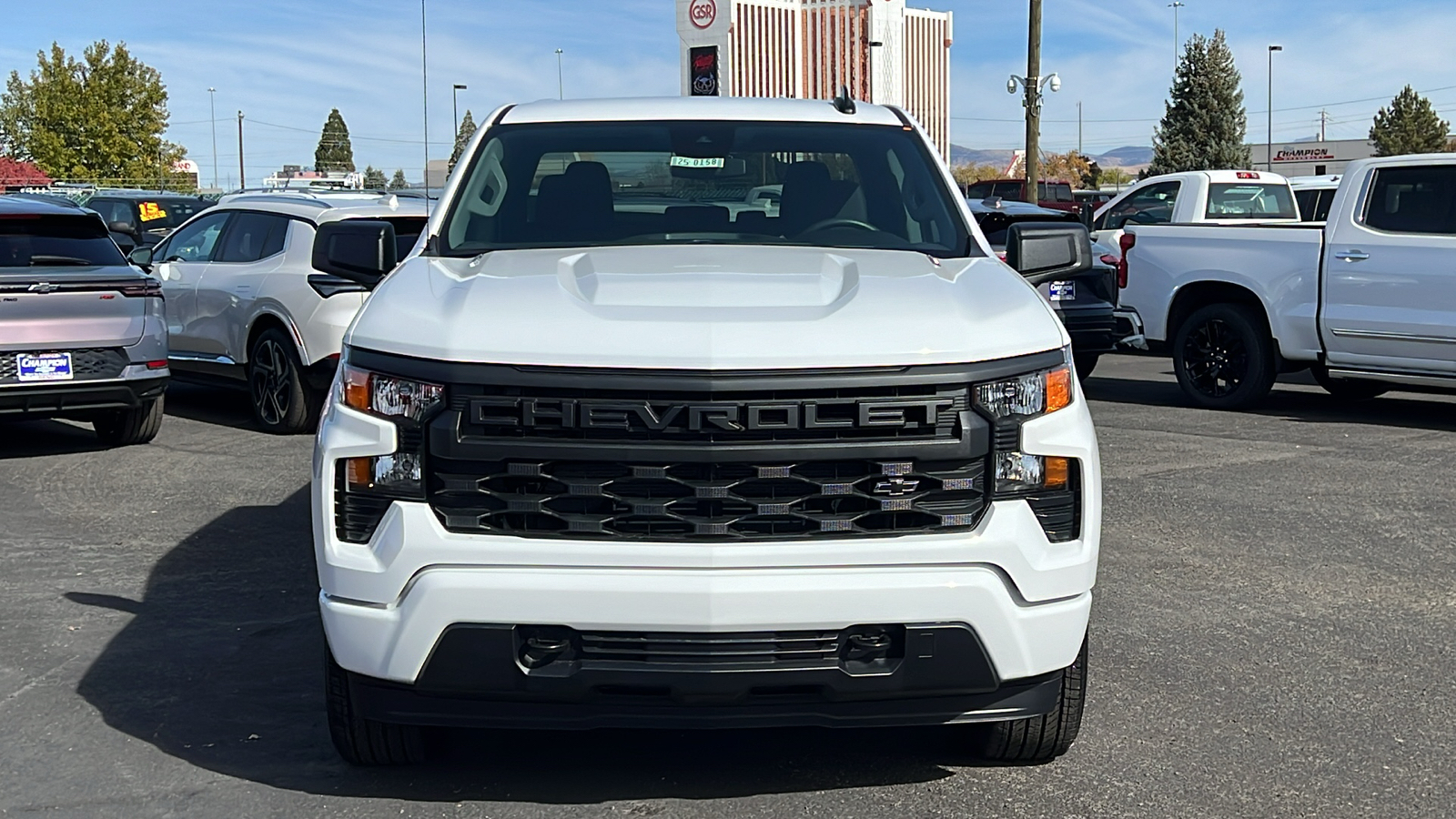 2025 Chevrolet Silverado 1500 Custom 2