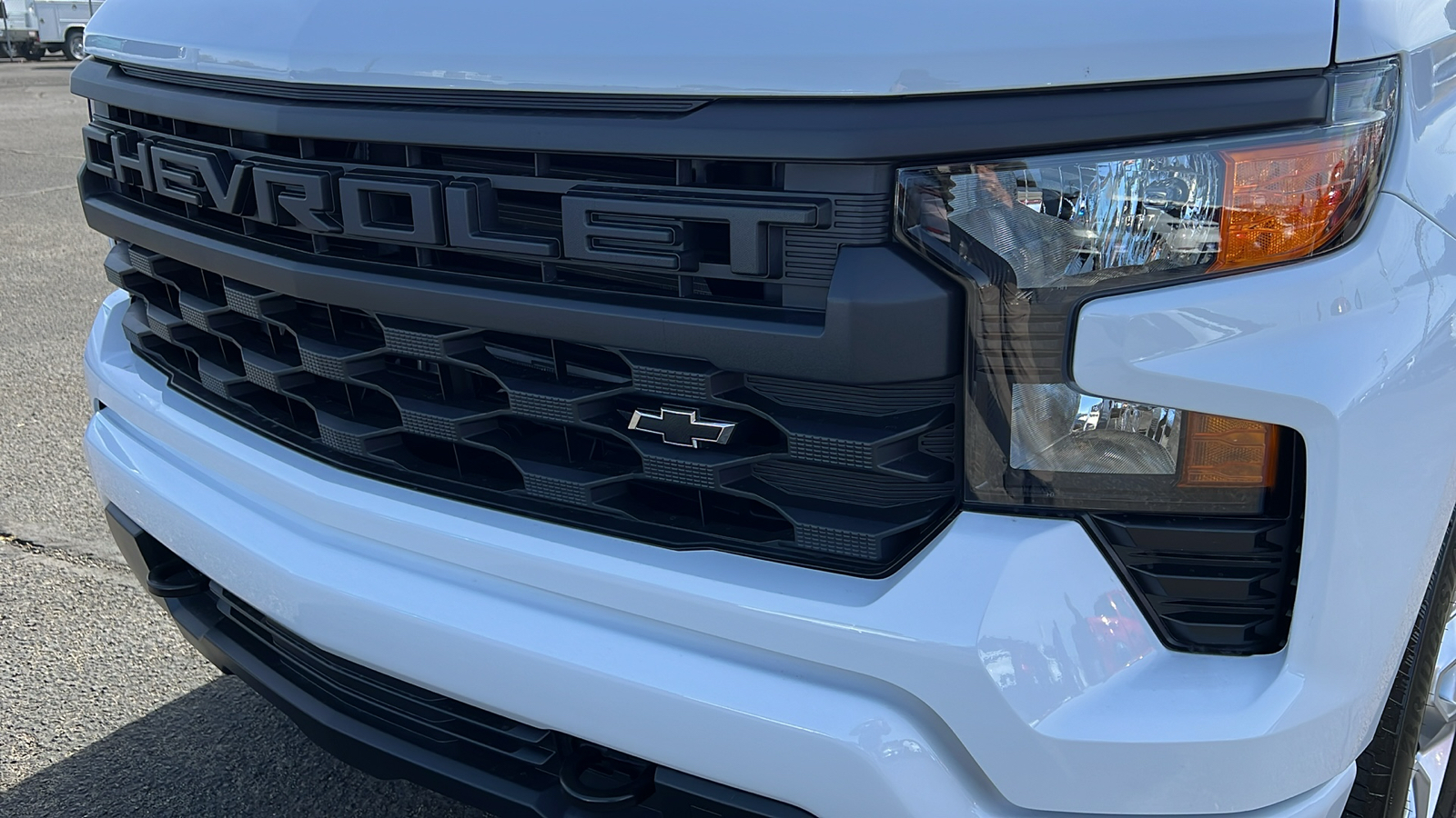 2025 Chevrolet Silverado 1500 Custom 9