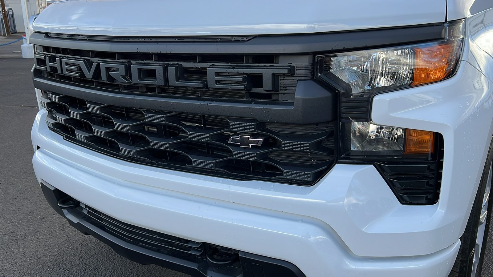 2025 Chevrolet Silverado 1500 Custom 9