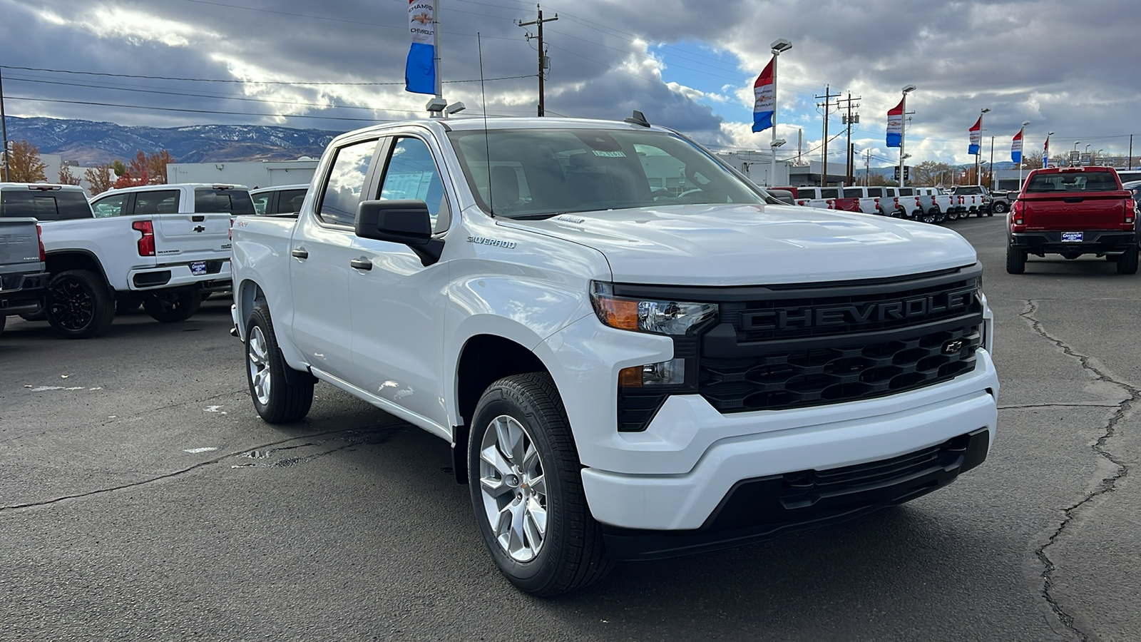 2025 Chevrolet Silverado 1500 Custom 3