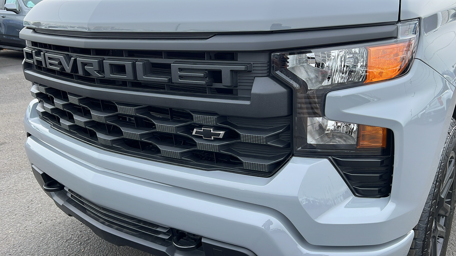 2025 Chevrolet Silverado 1500 Custom 9