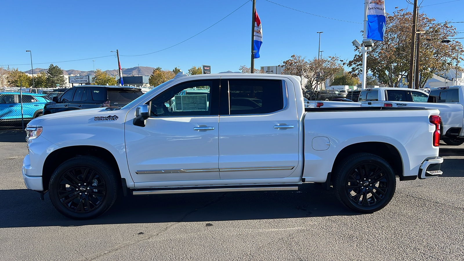 2025 Chevrolet Silverado 1500 High Country 8