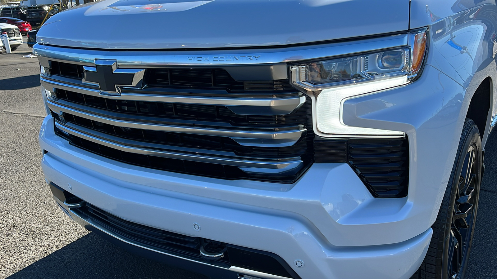 2025 Chevrolet Silverado 1500 High Country 9