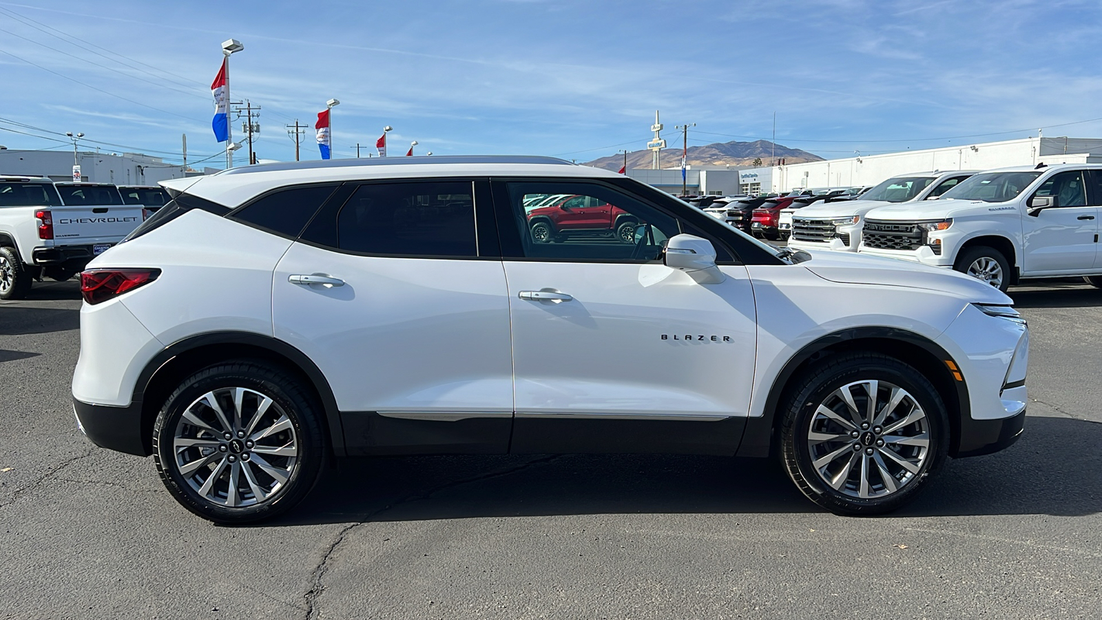 2025 Chevrolet Blazer Premier 4