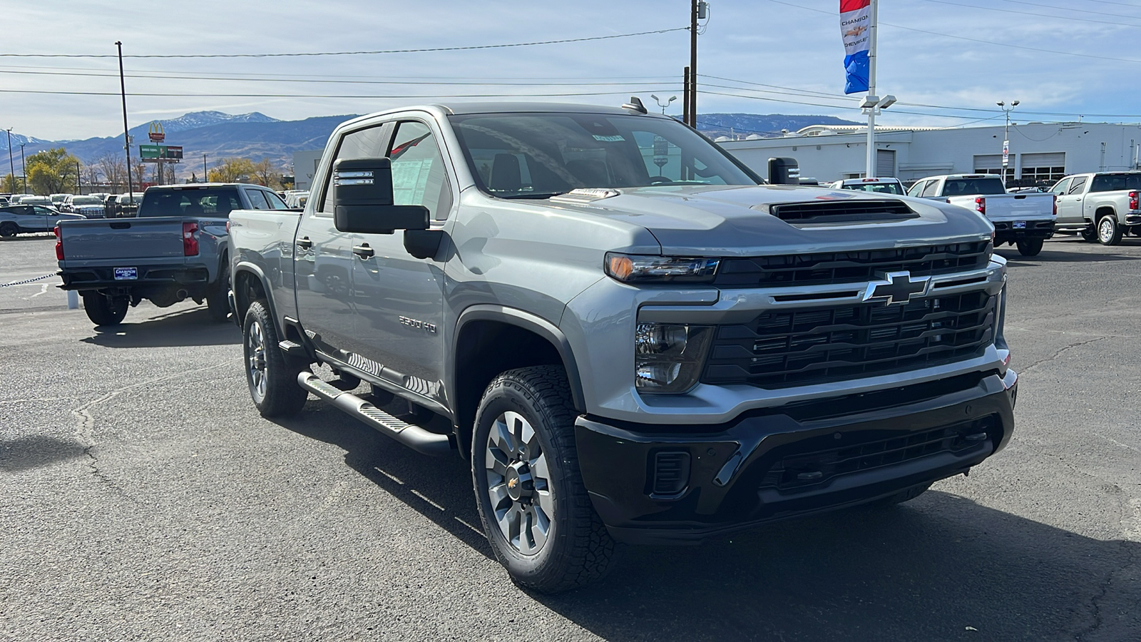 2025 Chevrolet Silverado 2500HD Custom 3