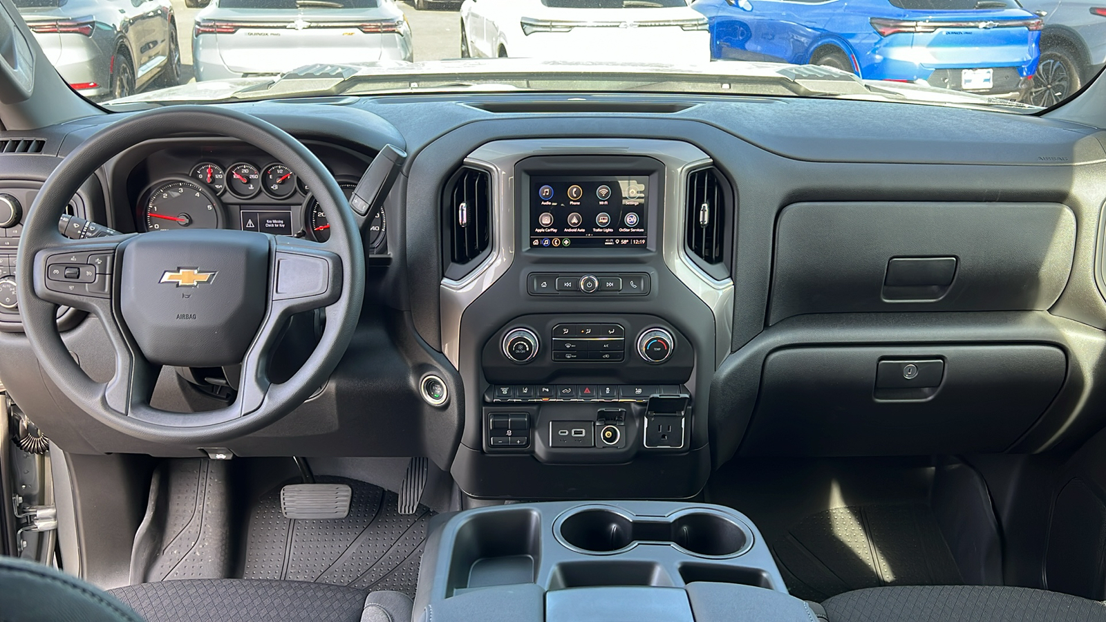 2025 Chevrolet Silverado 2500HD Custom 17