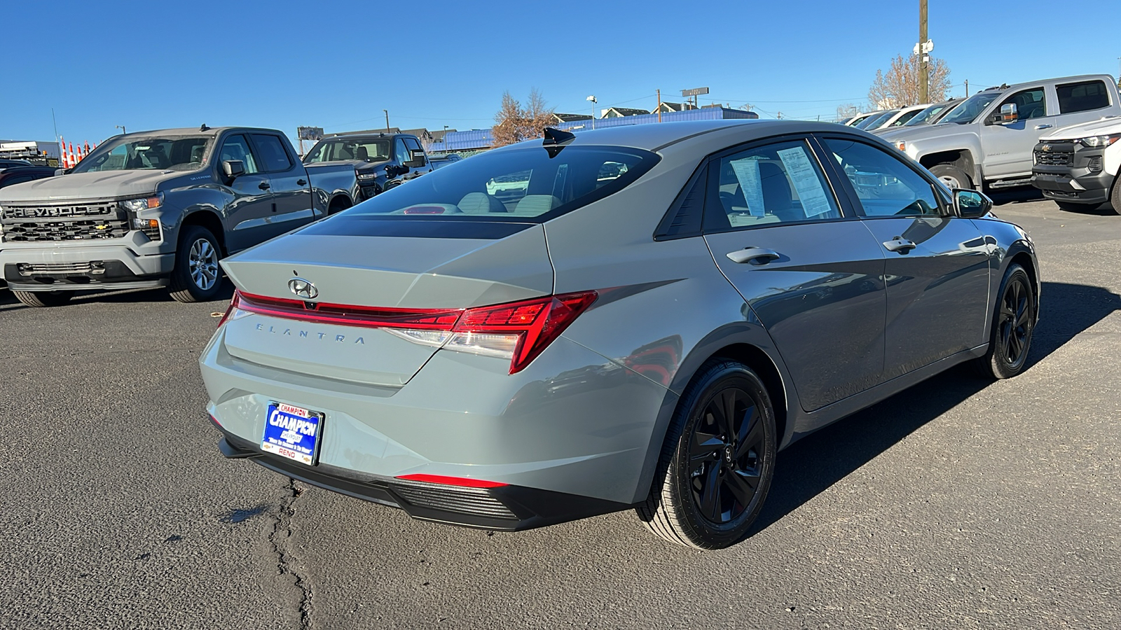 2022 Hyundai Elantra Hybrid Blue 5