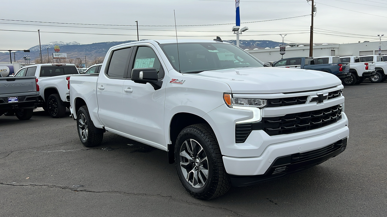 2025 Chevrolet Silverado 1500 RST 3