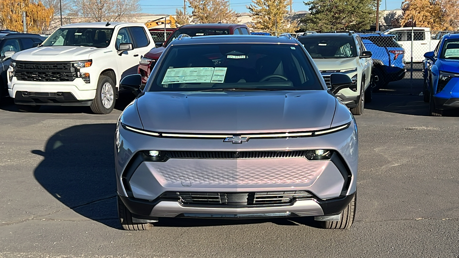 2025 Chevrolet Equinox EV LT 2