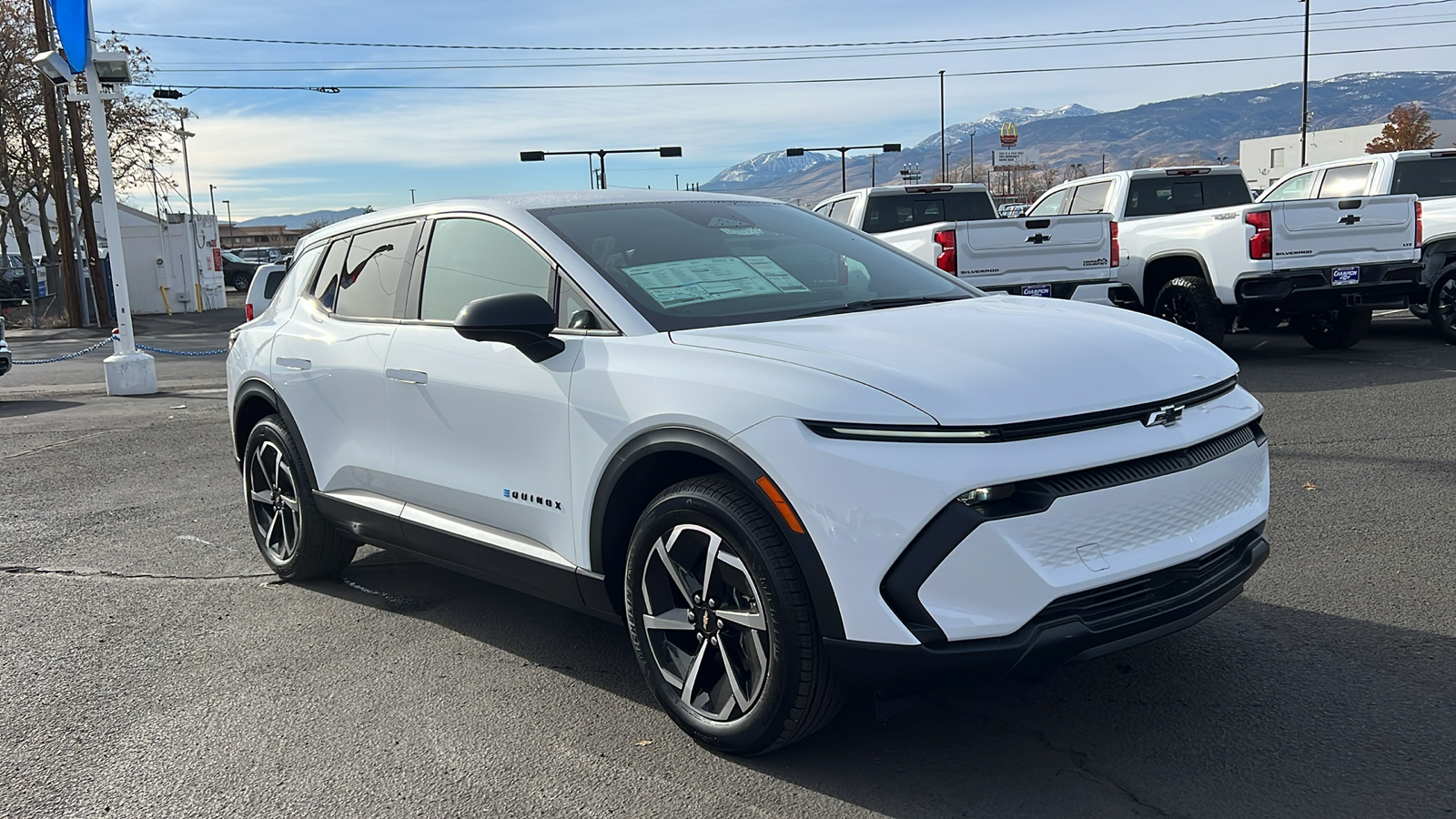 2025 Chevrolet Equinox EV LT 3