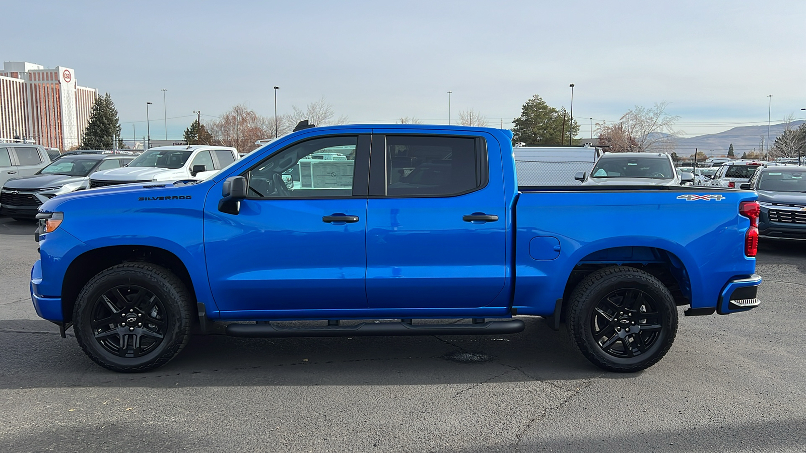 2025 Chevrolet Silverado 1500 Custom 8