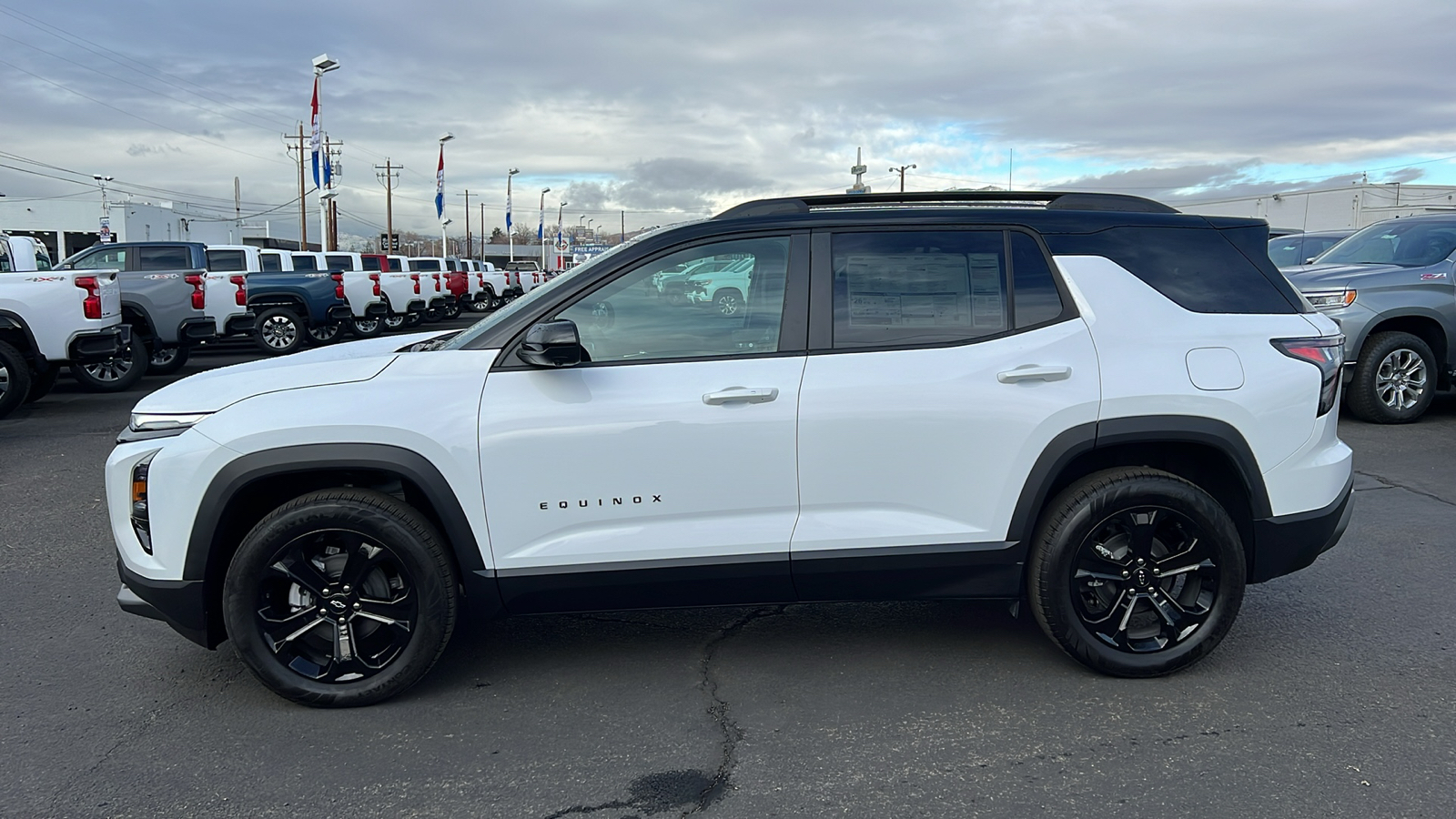 2025 Chevrolet Equinox AWD LT 8