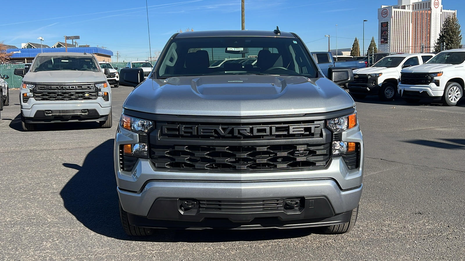 2025 Chevrolet Silverado 1500 Custom 2