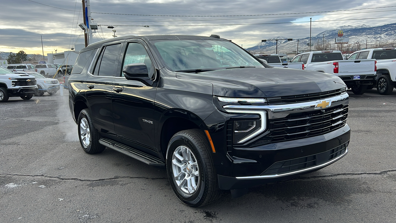 2025 Chevrolet Tahoe LS 3