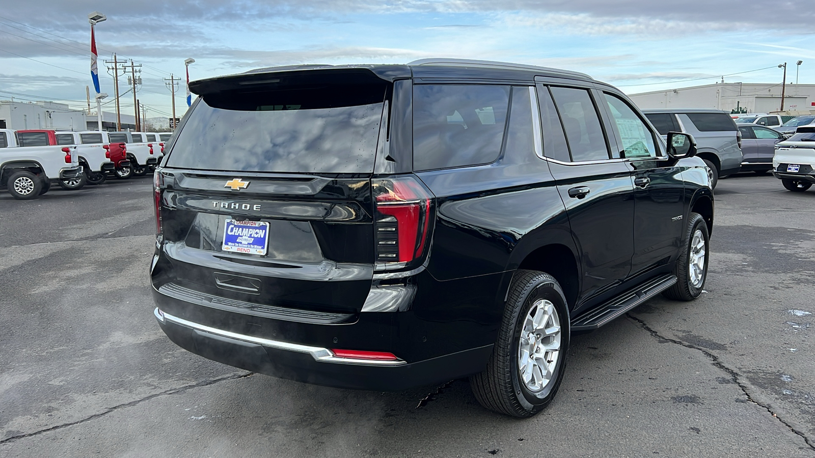 2025 Chevrolet Tahoe LS 5