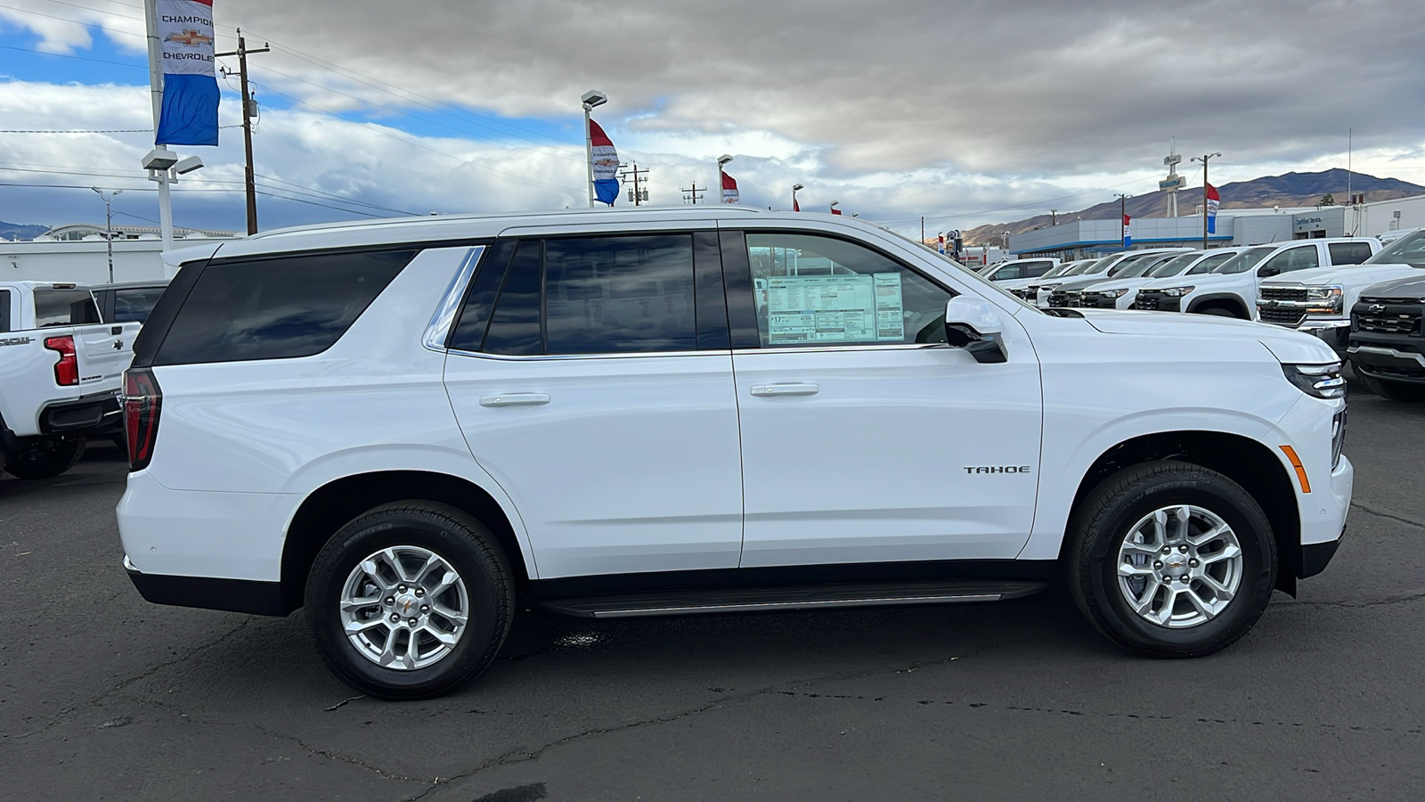 2025 Chevrolet Tahoe LS 4