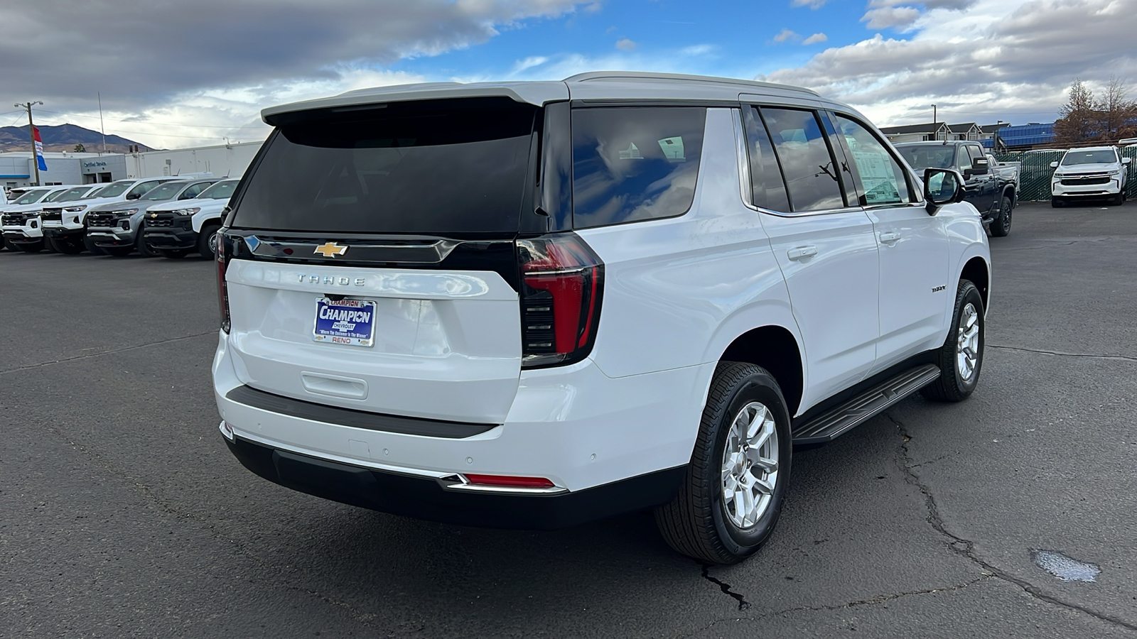 2025 Chevrolet Tahoe LS 5