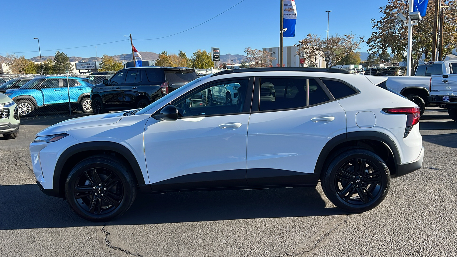 2025 Chevrolet Trax ACTIV 8