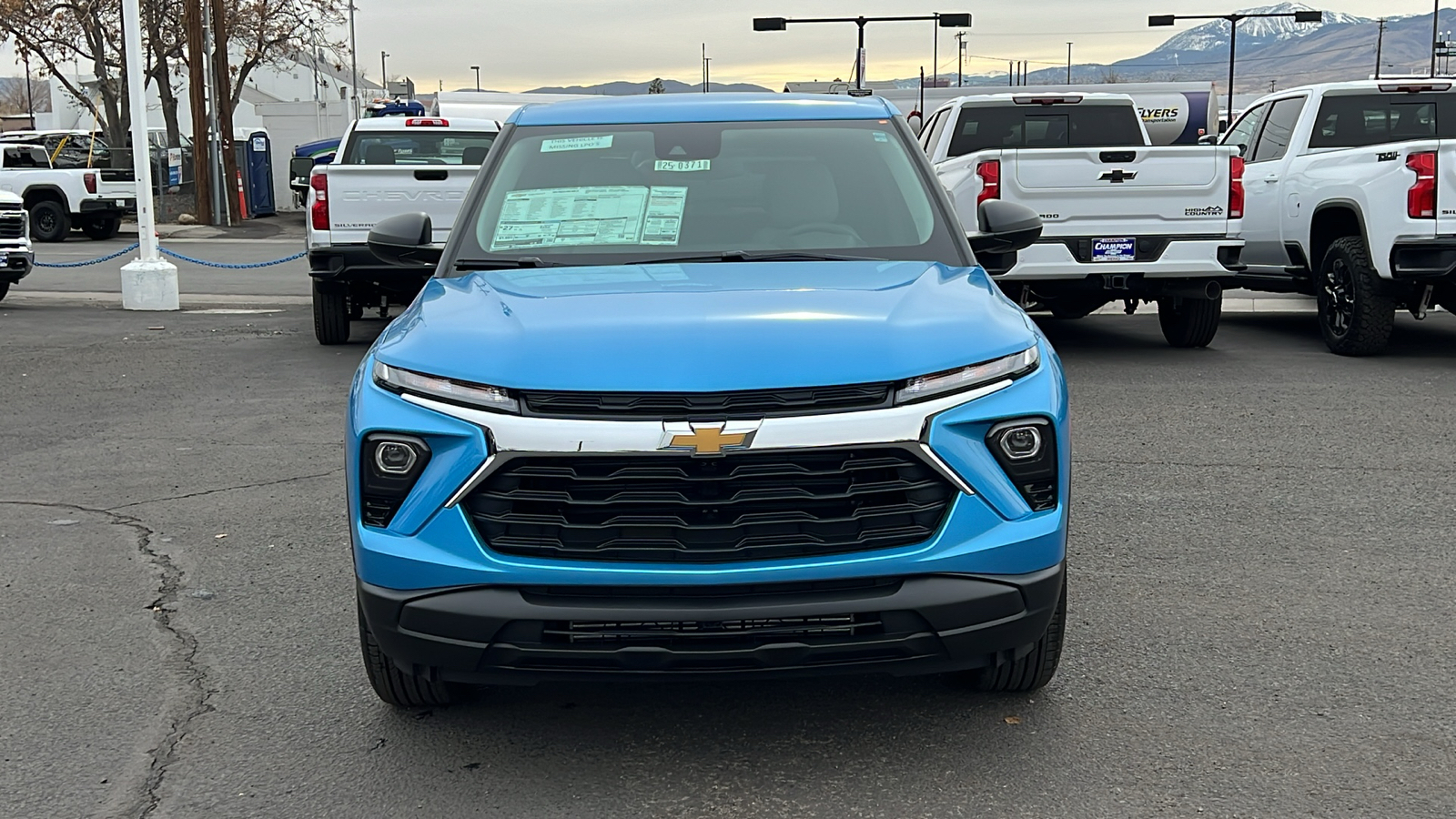 2025 Chevrolet Trailblazer LS 2