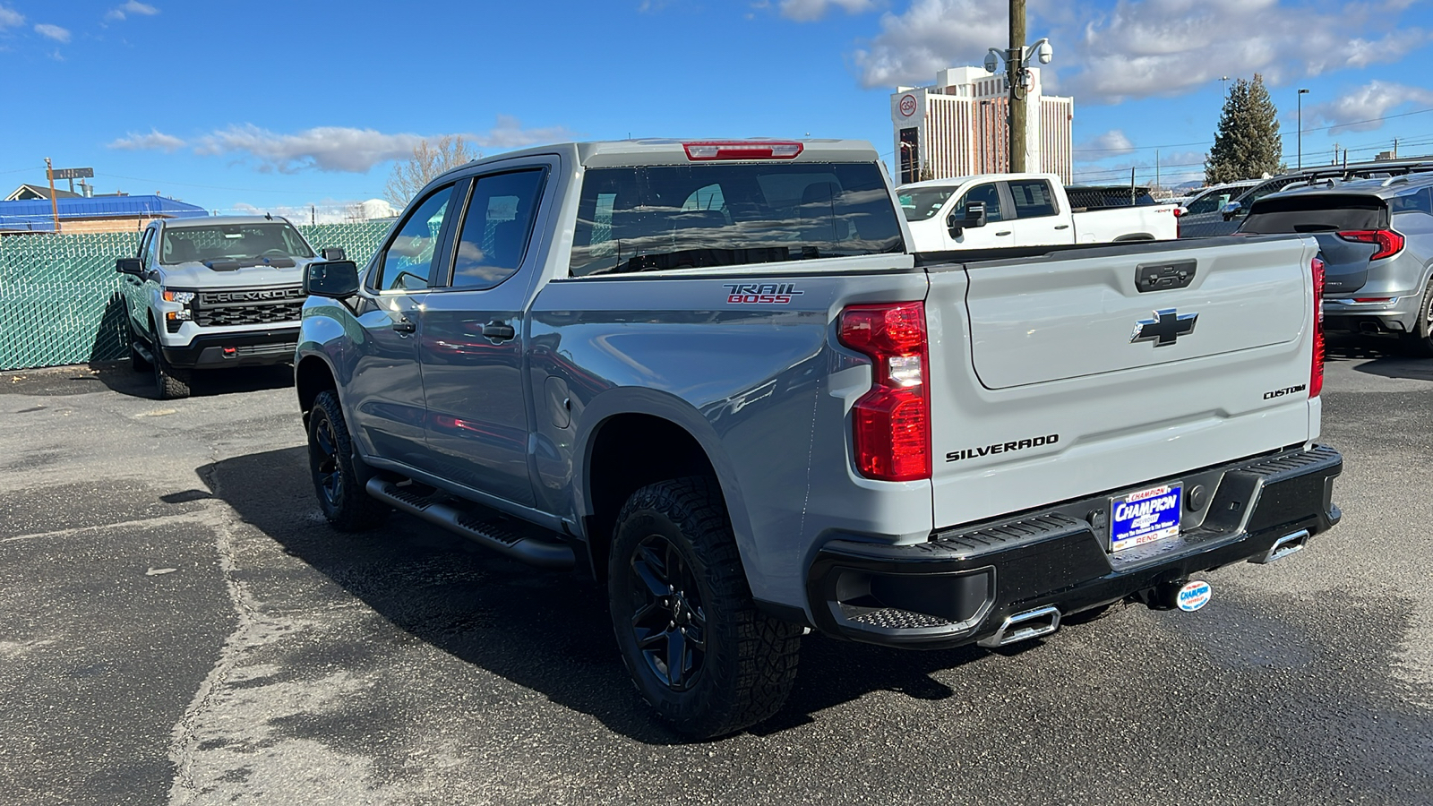 2025 Chevrolet Silverado 1500  7