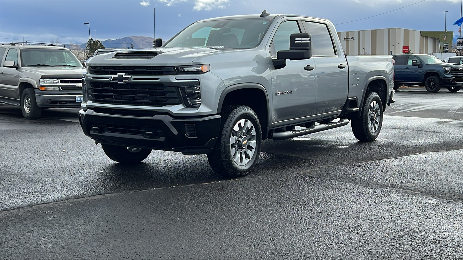 2025 Chevrolet Silverado 2500HD Custom 1