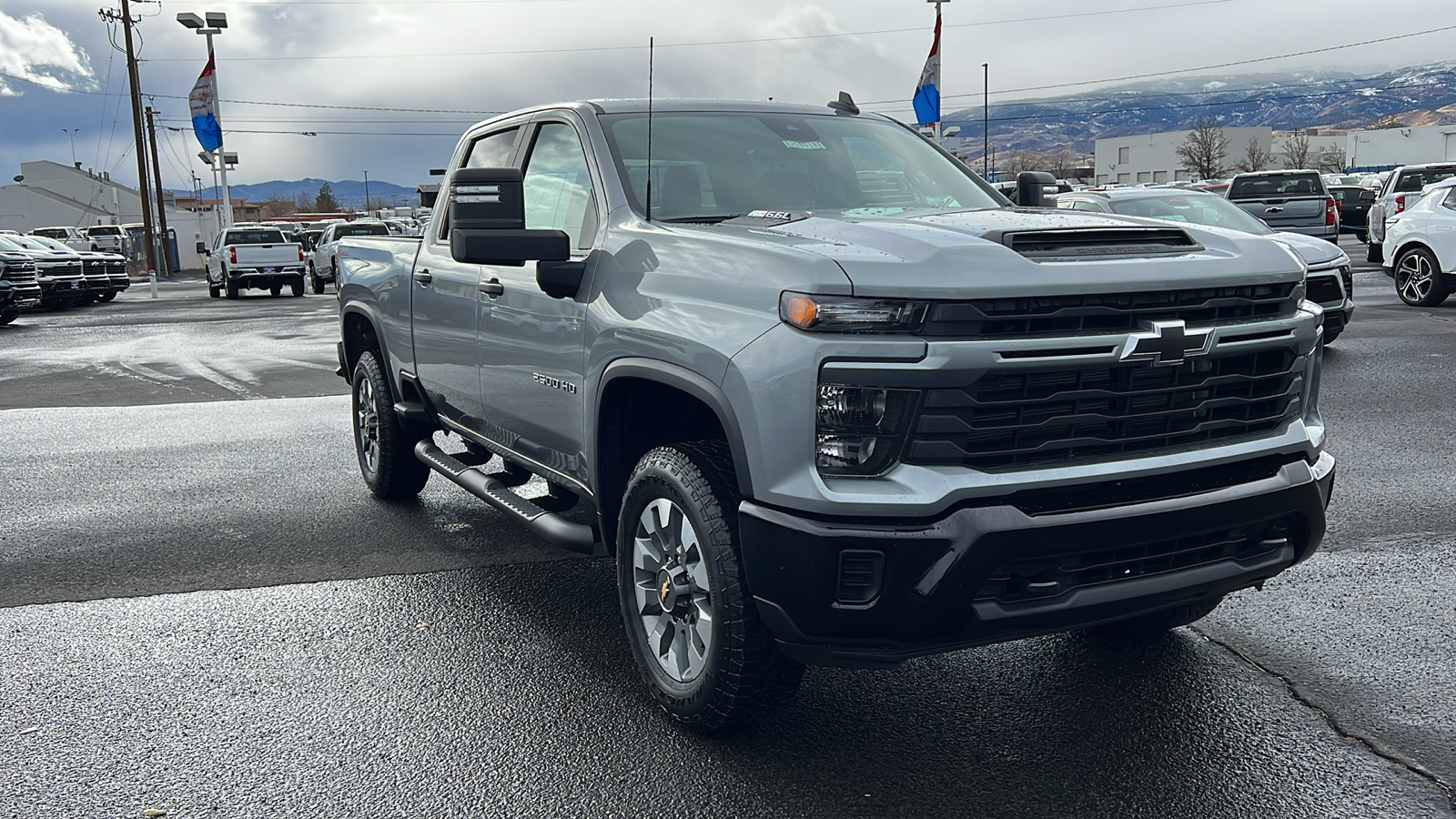 2025 Chevrolet Silverado 2500HD Custom 3