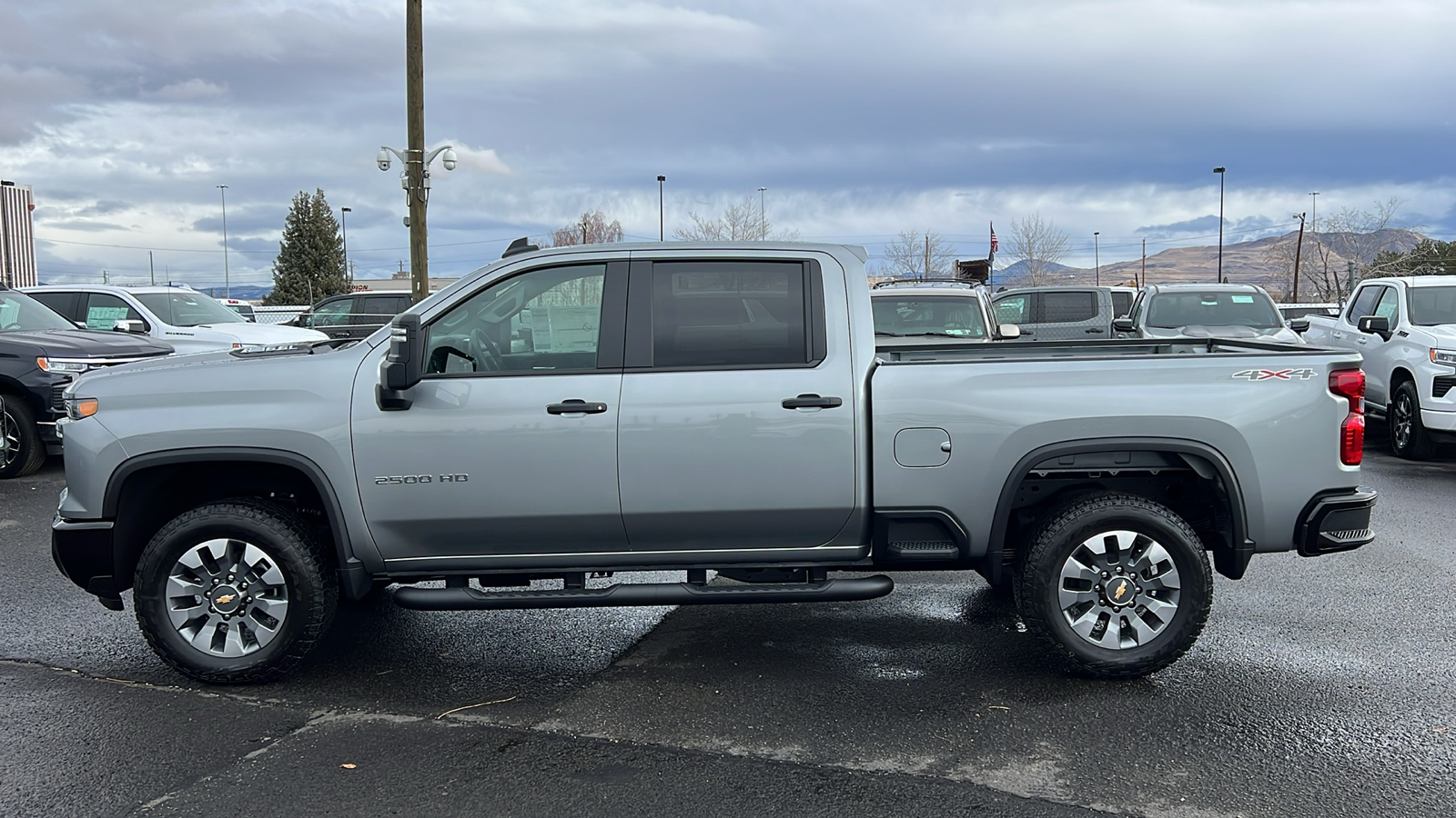 2025 Chevrolet Silverado 2500HD Custom 8