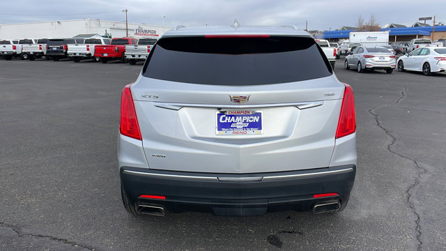 2019 Cadillac XT5 Luxury AWD 6