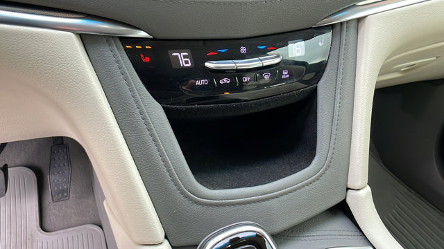 2019 Cadillac XT5 Luxury AWD 35