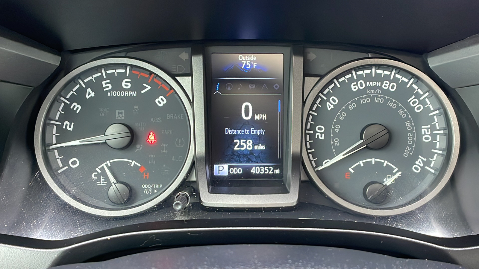 2021 Toyota Tacoma 4WD  24