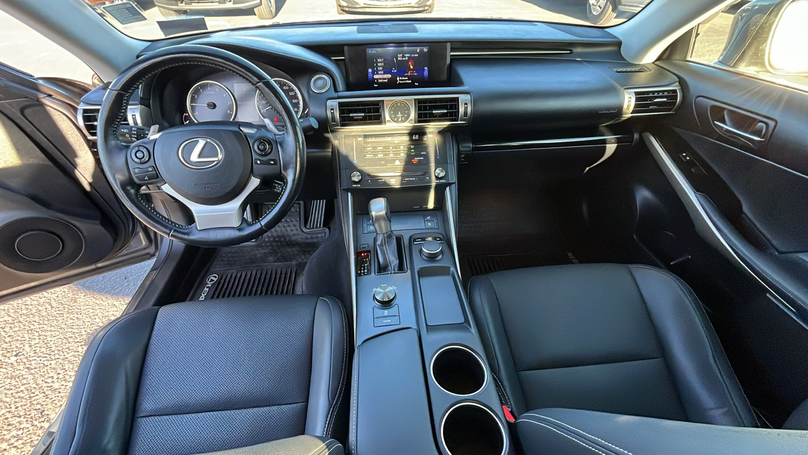 2016 Lexus IS 300  15