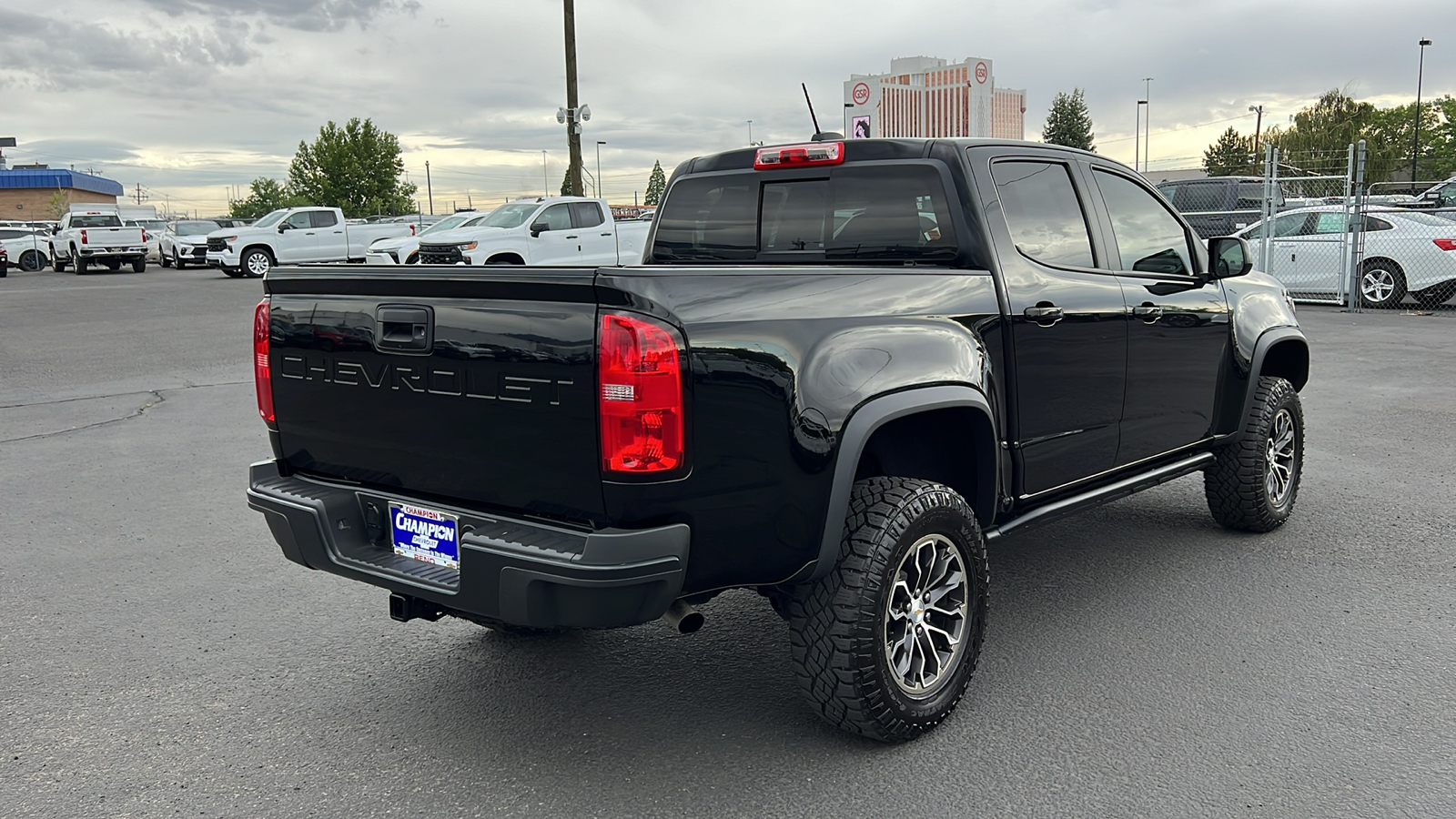 2022 Chevrolet Colorado 4WD ZR2 5