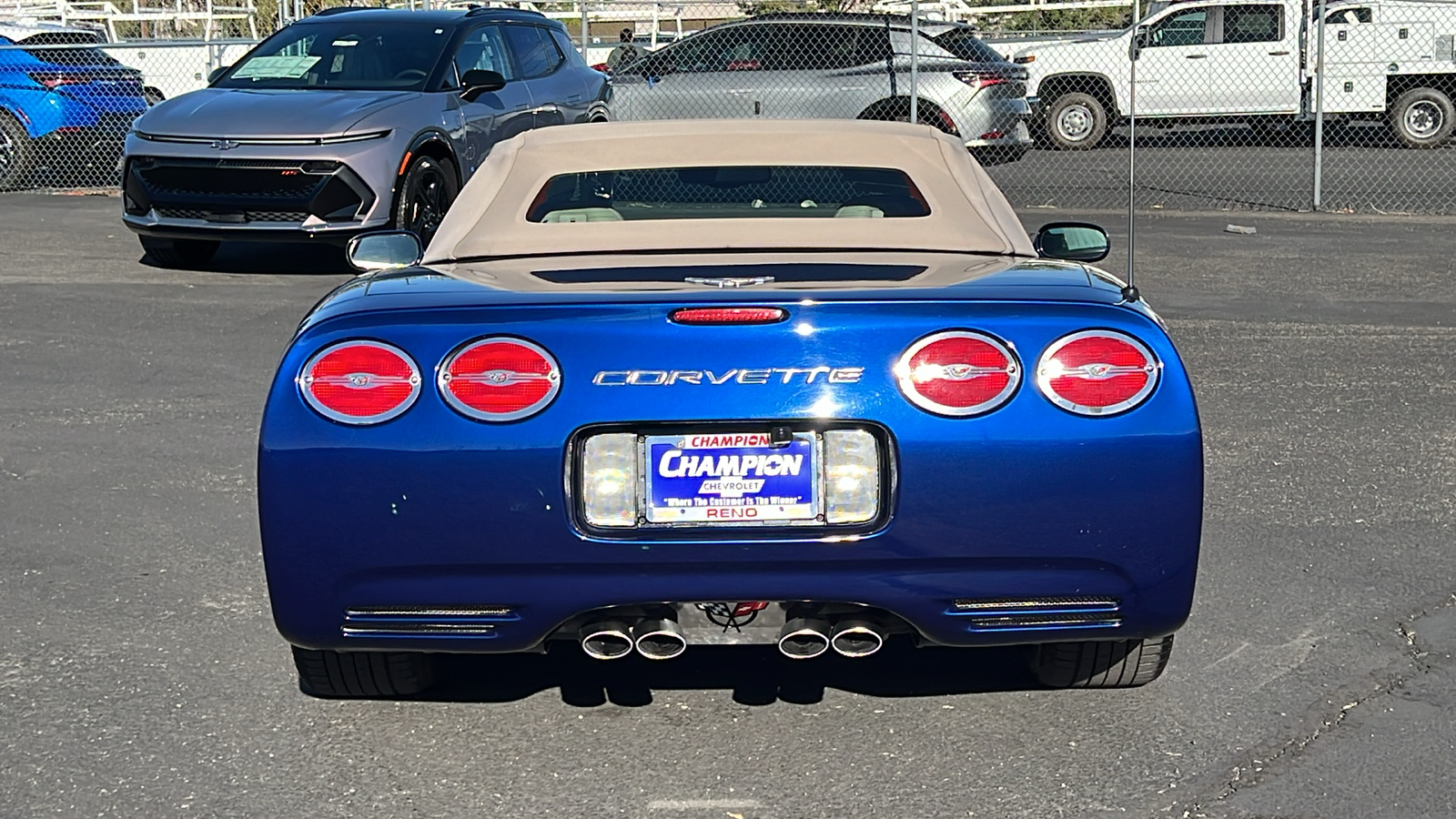 2004 Chevrolet Corvette  5