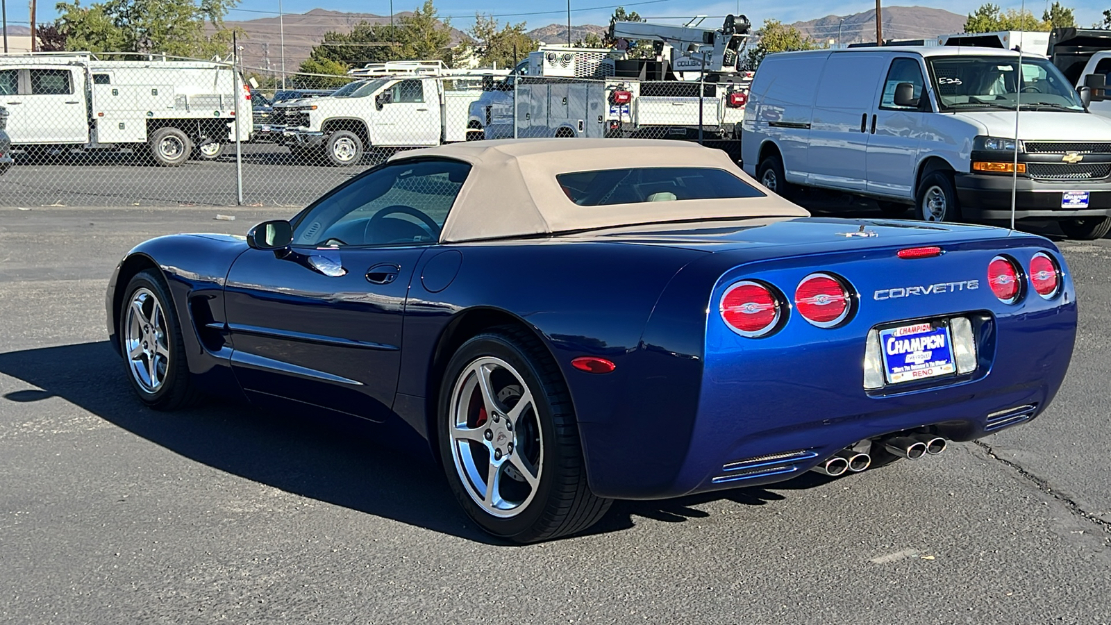 2004 Chevrolet Corvette  6