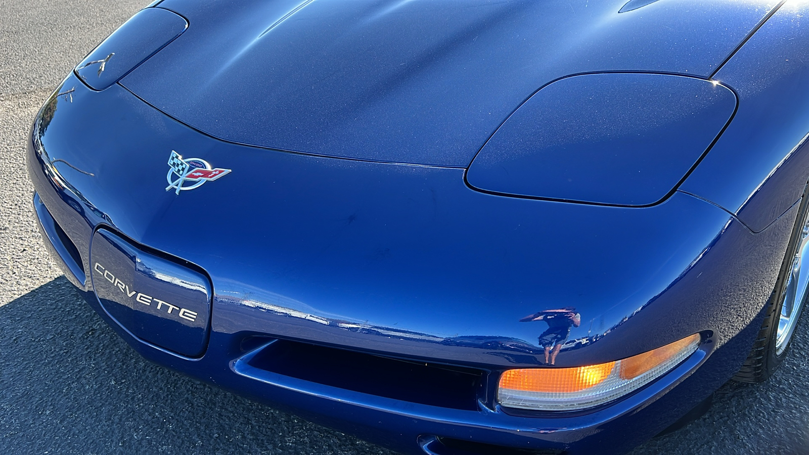 2004 Chevrolet Corvette  8