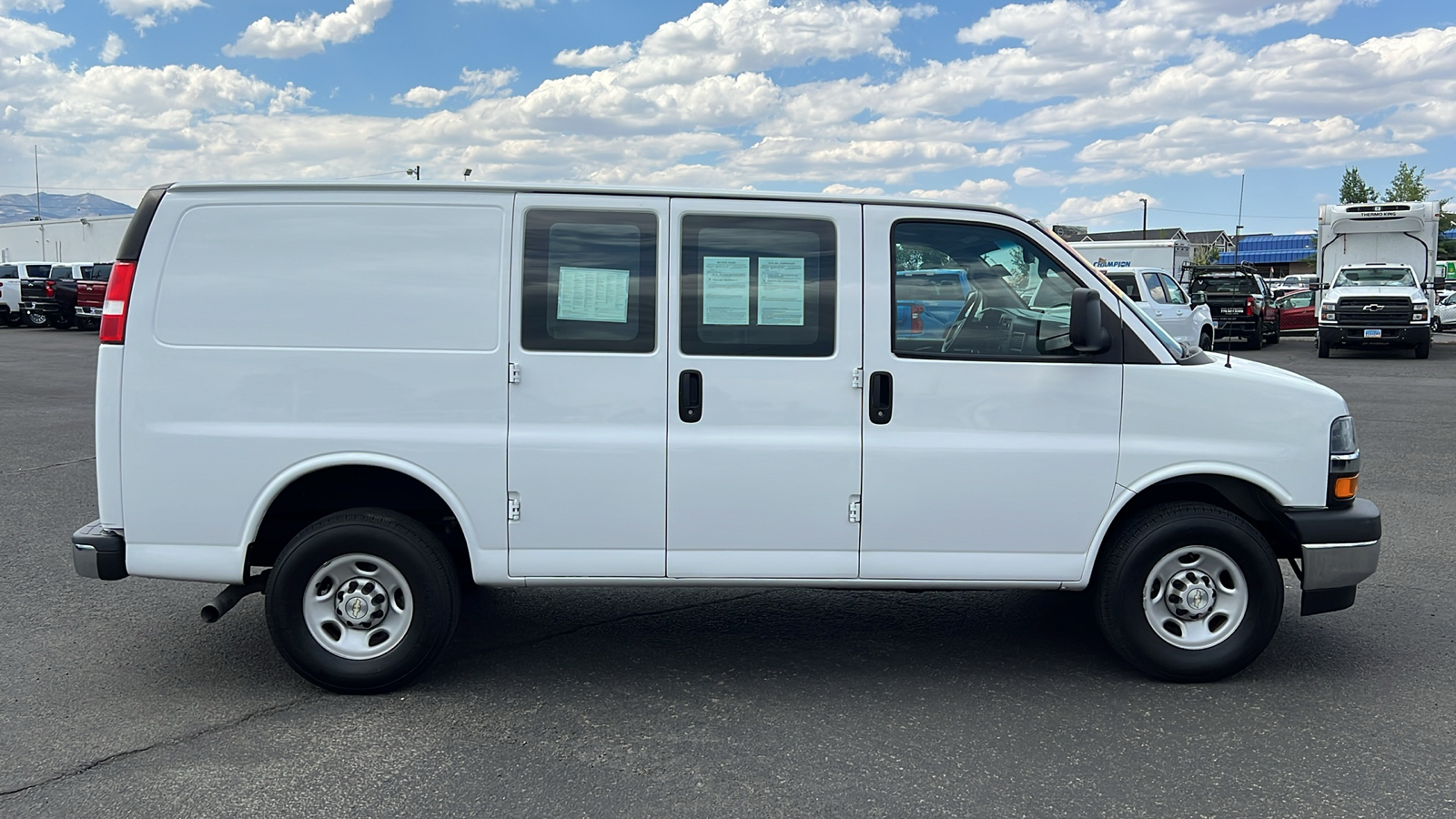 2022 Chevrolet Express Cargo Van  4