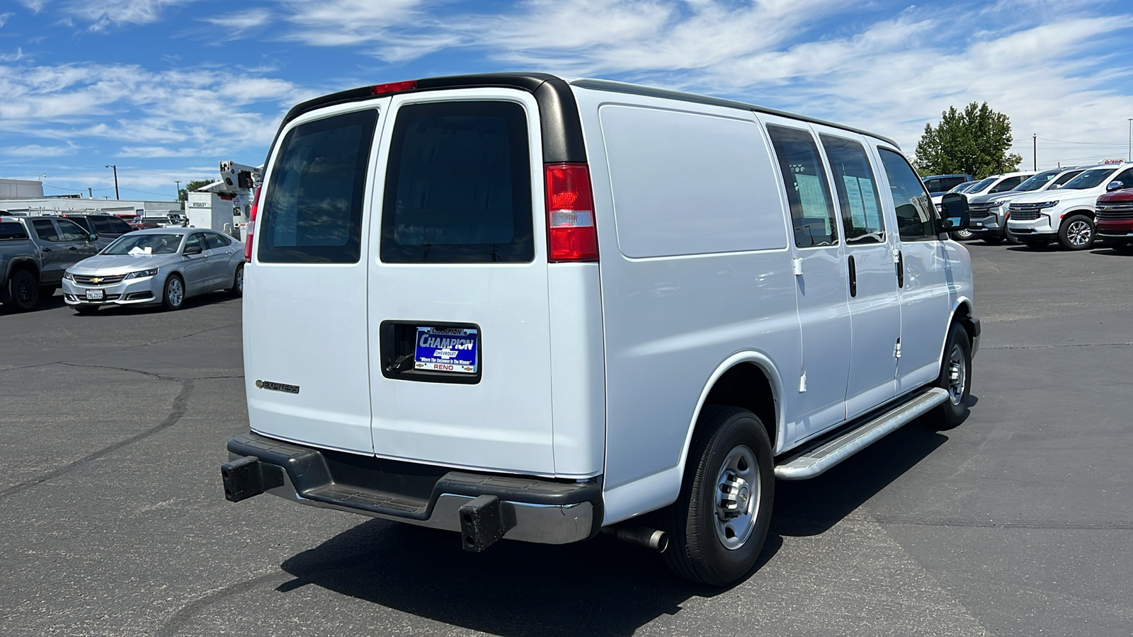 2022 Chevrolet Express Cargo Van  5