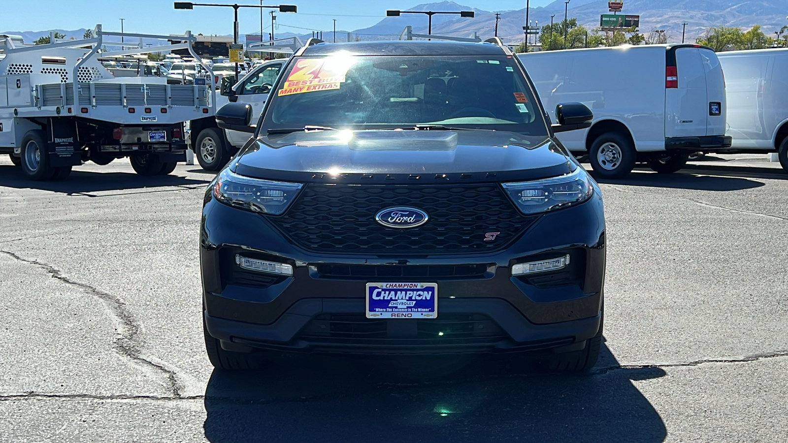 2023 Ford Explorer ST 2