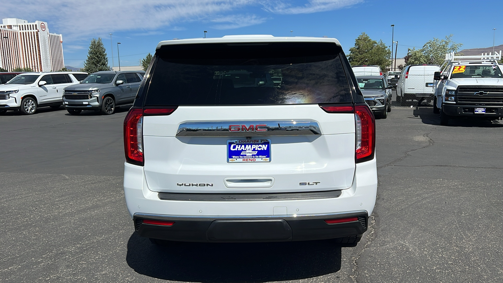 2023 GMC Yukon XL SLT 6