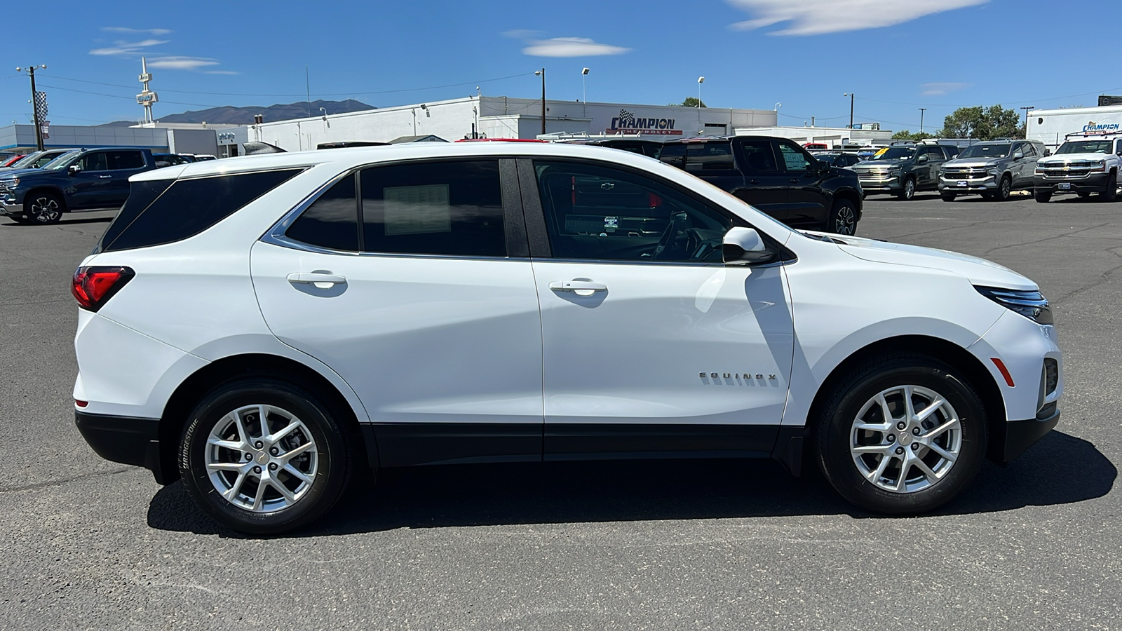 2023 Chevrolet Equinox LT 4