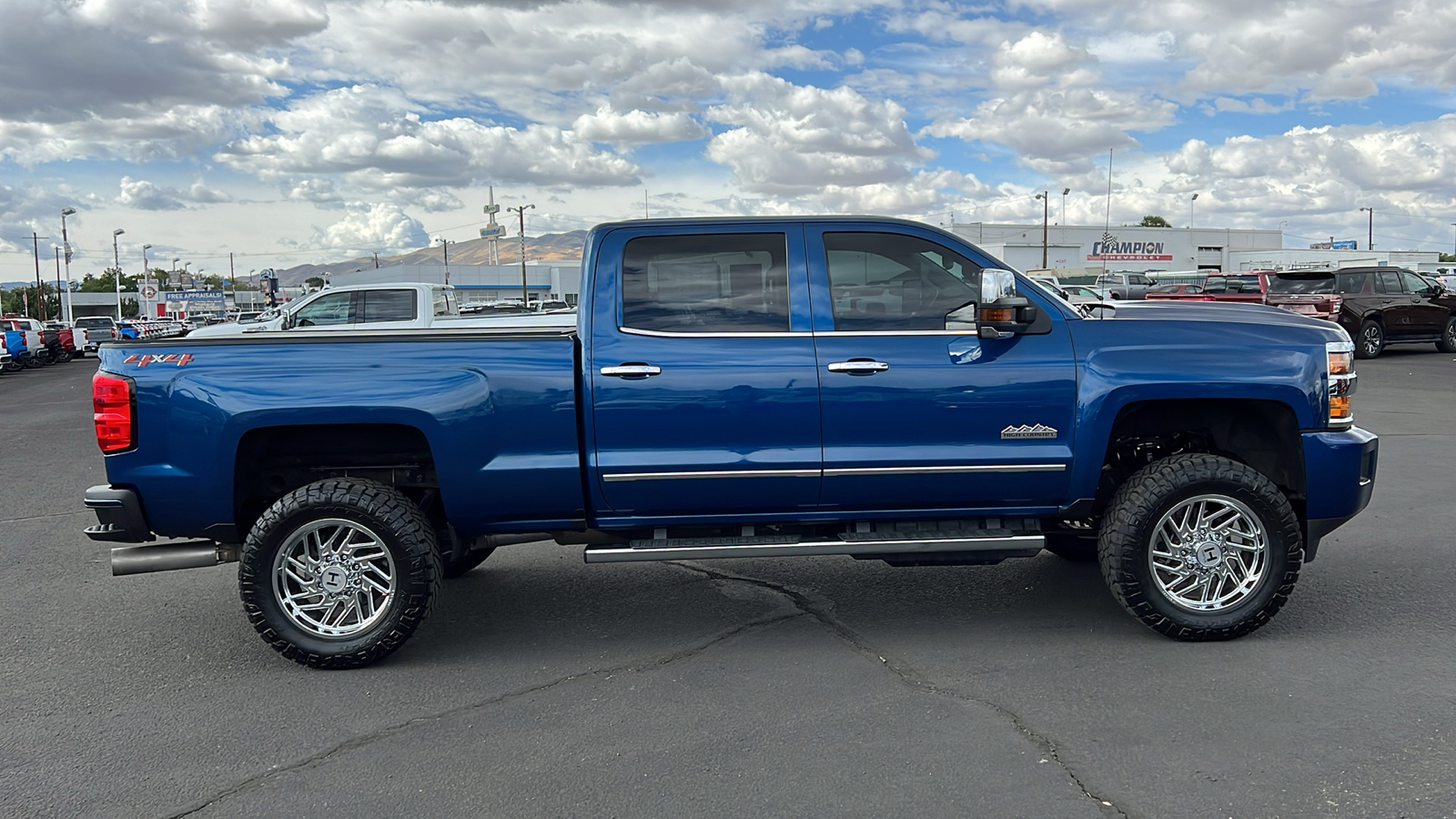 2019 Chevrolet Silverado 2500HD High Country 4