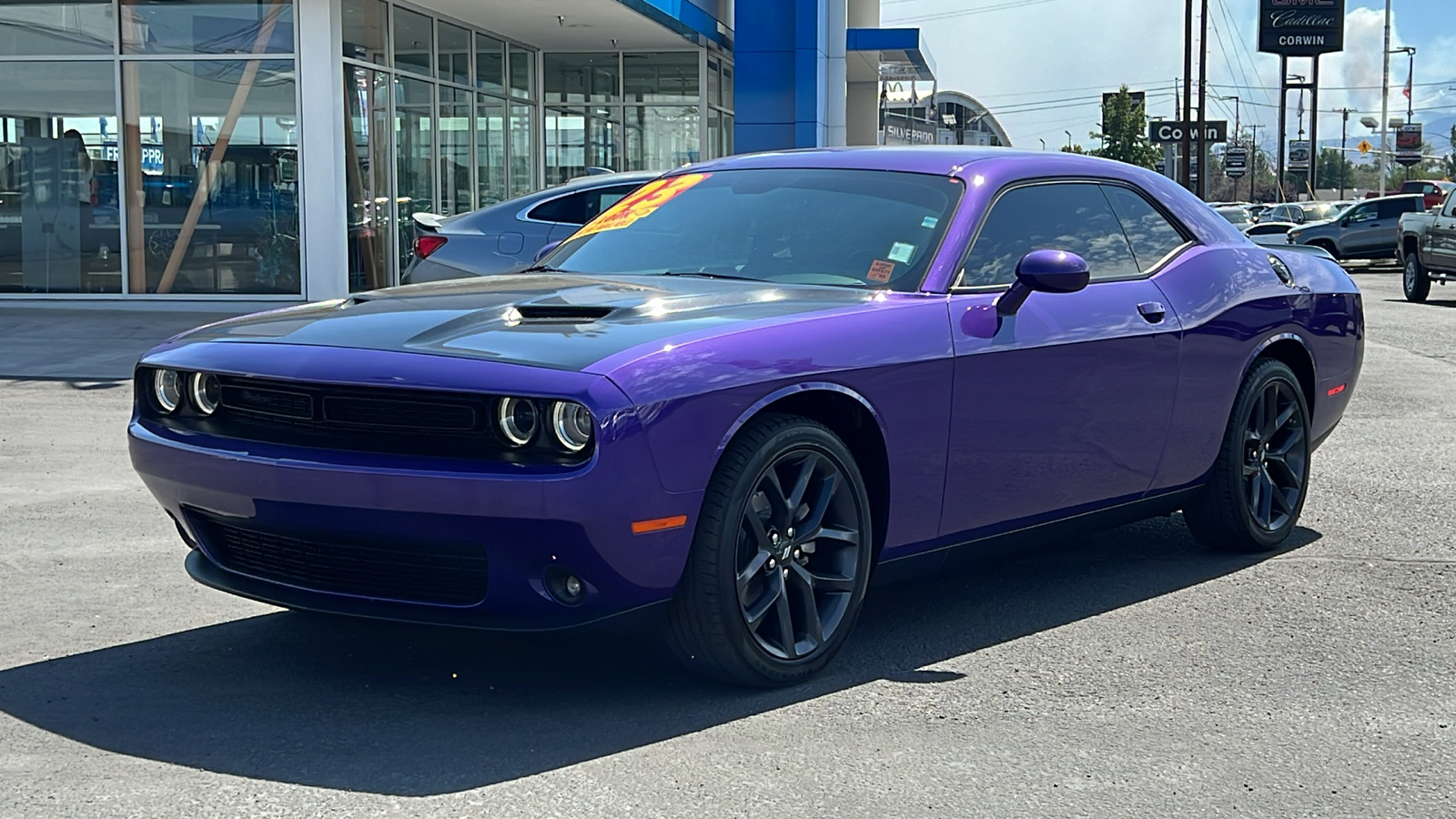 2023 Dodge Challenger SXT 1